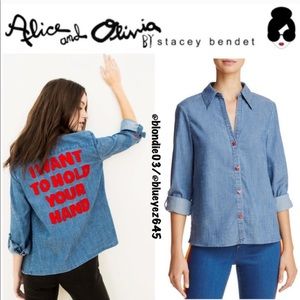 Alice+Olivia Eloise I WANT TO HOLD YOUR HAND top S